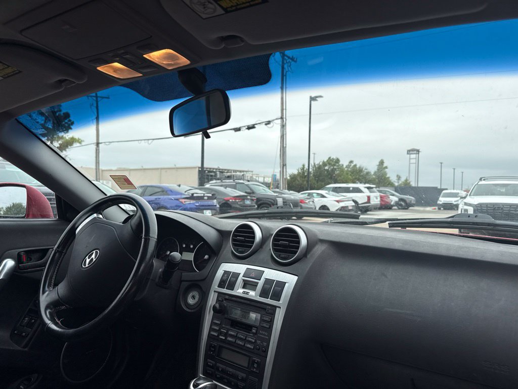 Used 2005 Hyundai Tiburon GT FWD image 22