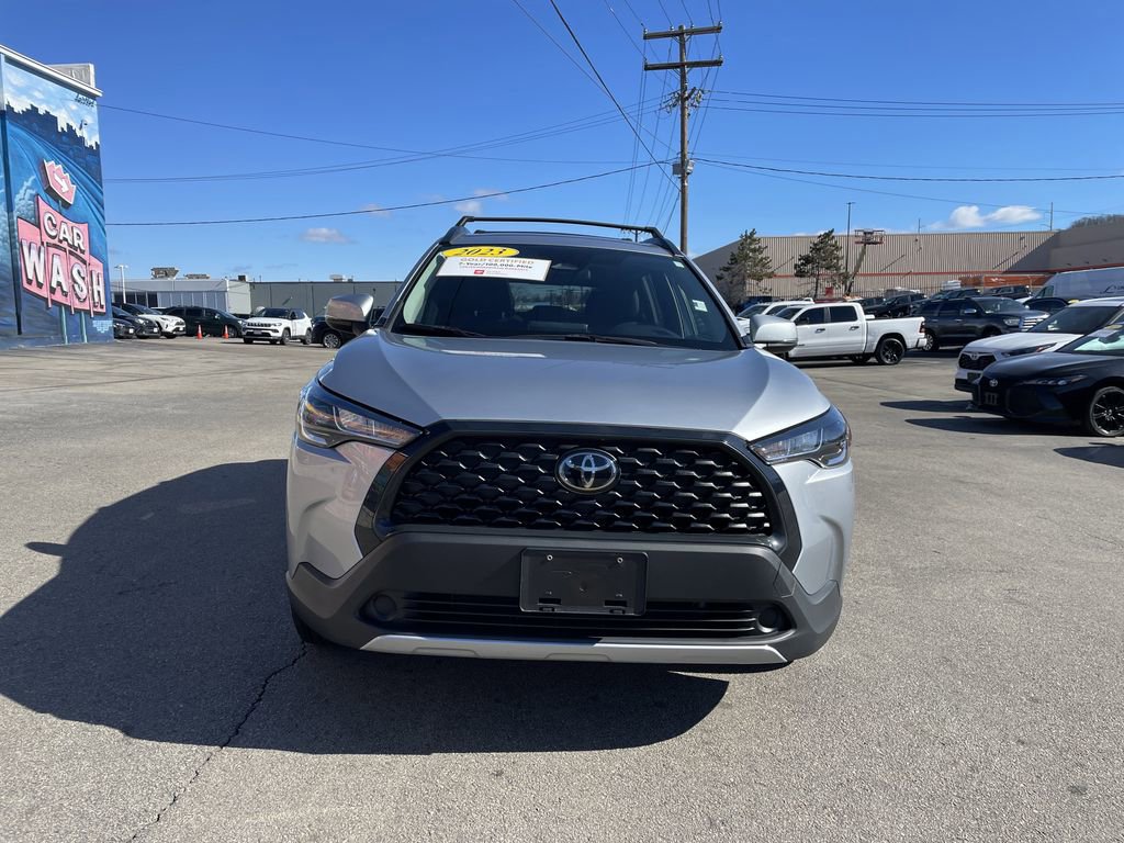Used 2023 Toyota Corolla Cross LE w/ Moonroof Package image 5