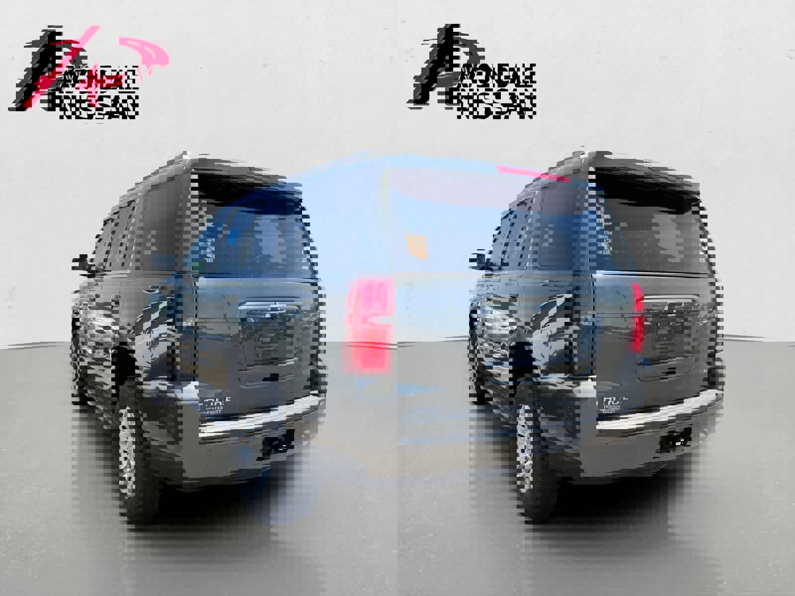 Used 2019 Chevrolet Tahoe LT image 2