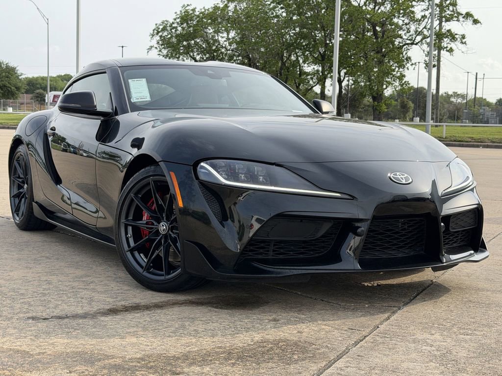 Used 2024 Toyota Supra Premium w/ Driver Assist Package RWD image 2