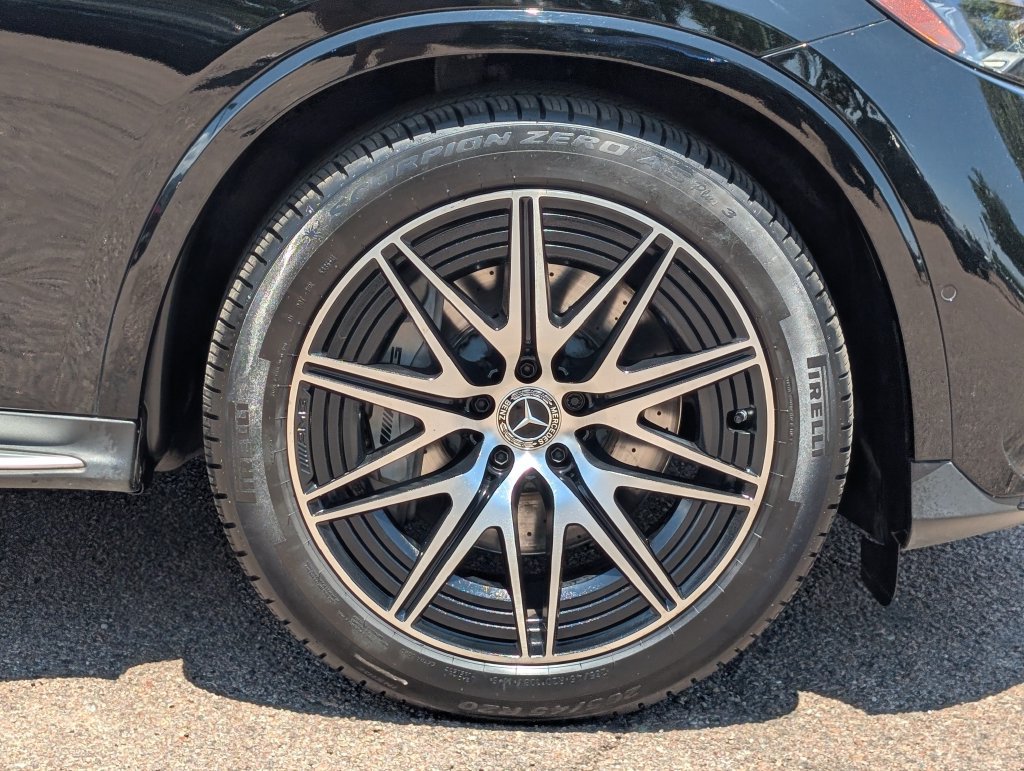 Certified 2024 Mercedes-Benz GLC 43 AMG 4MATIC image 10