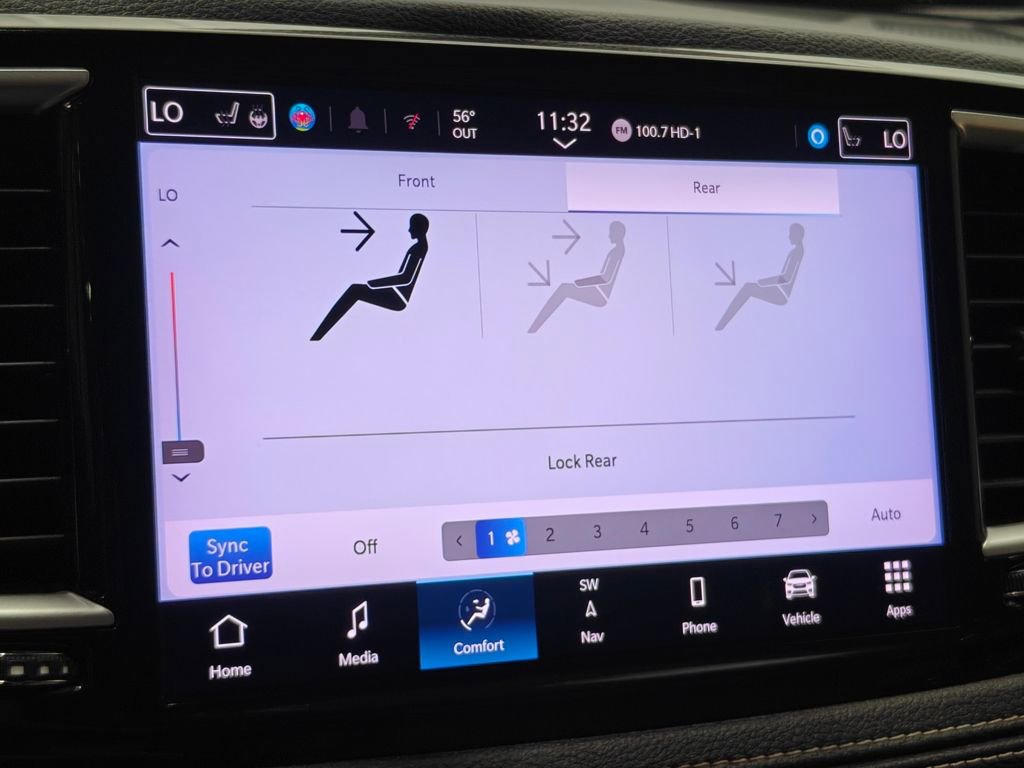 Used 2021 Chrysler Pacifica Touring-L image 42