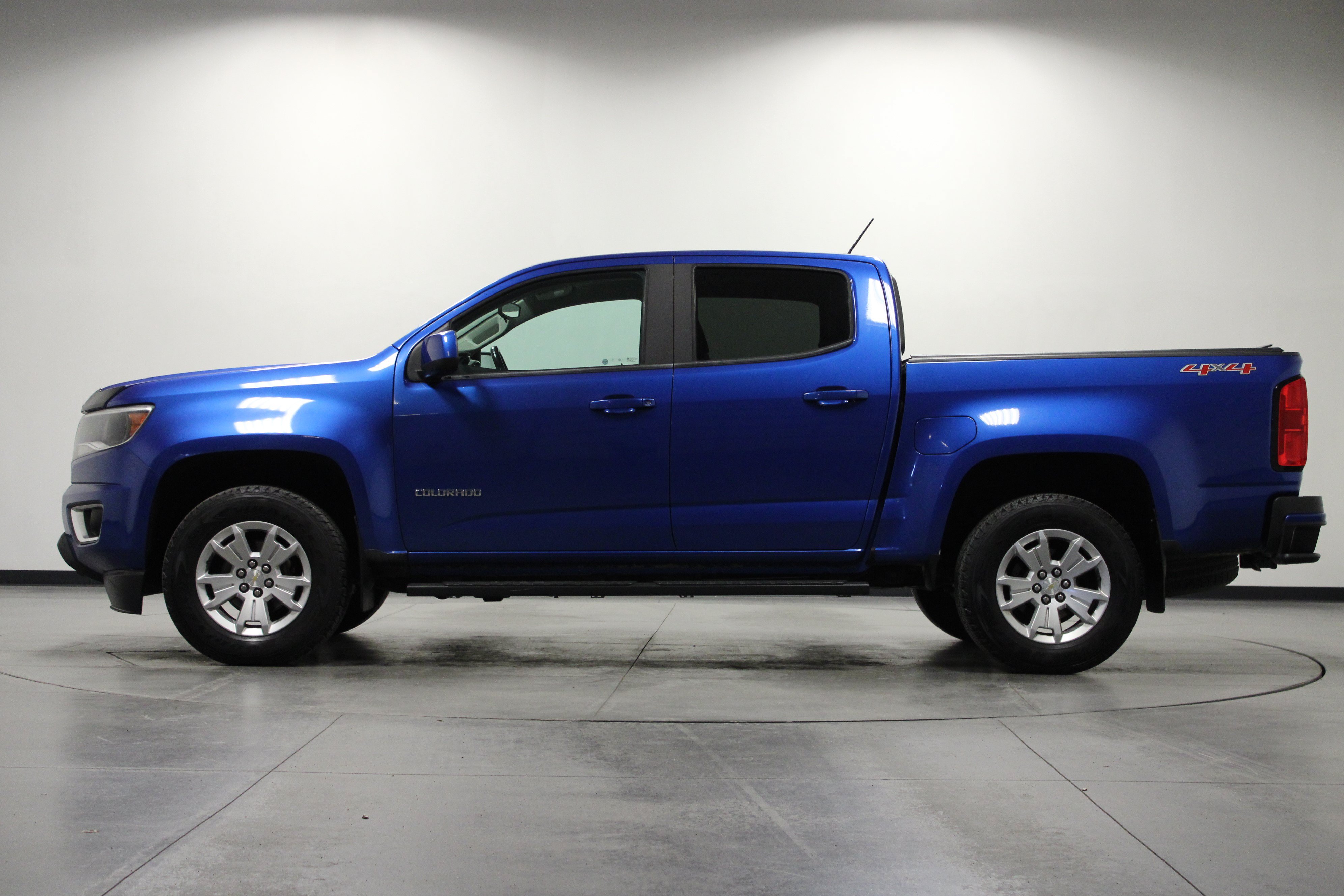 Used 2018 Chevrolet Colorado LT w/ LT Convenience Package AWD/4WD image 7