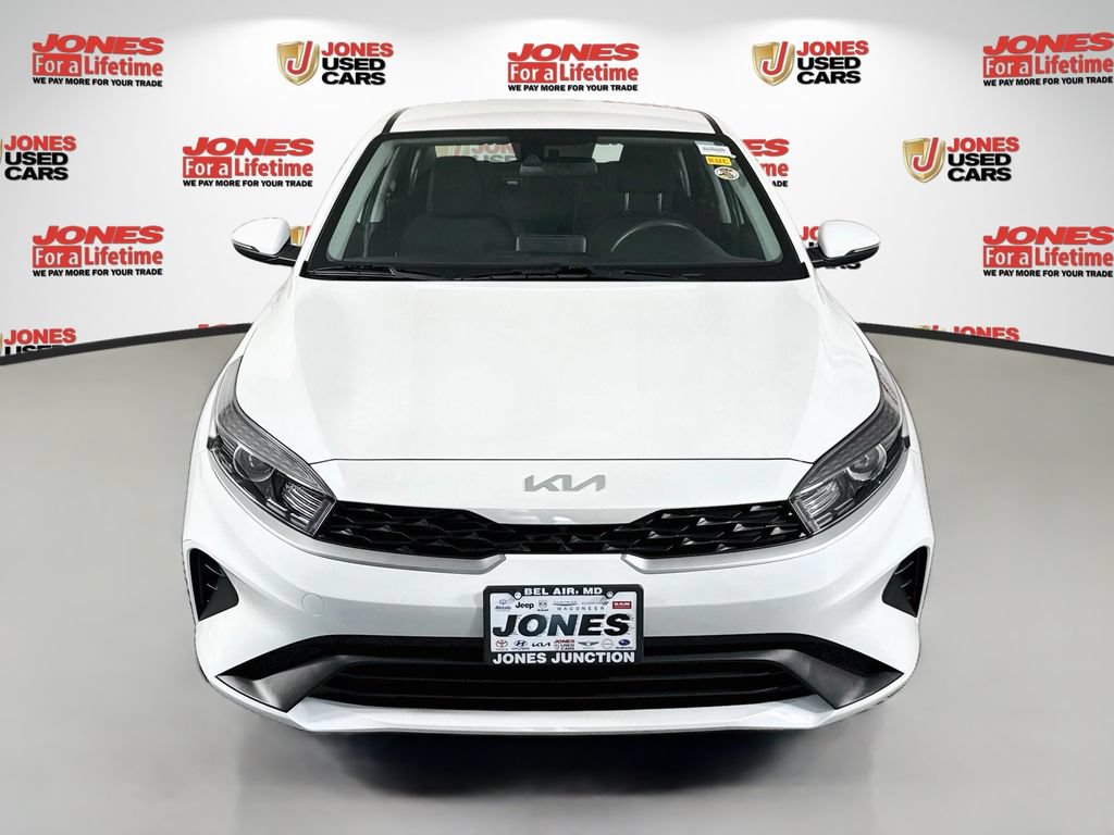 Used 2024 Kia Forte LXS w/ LXS Technology Package FWD image 11