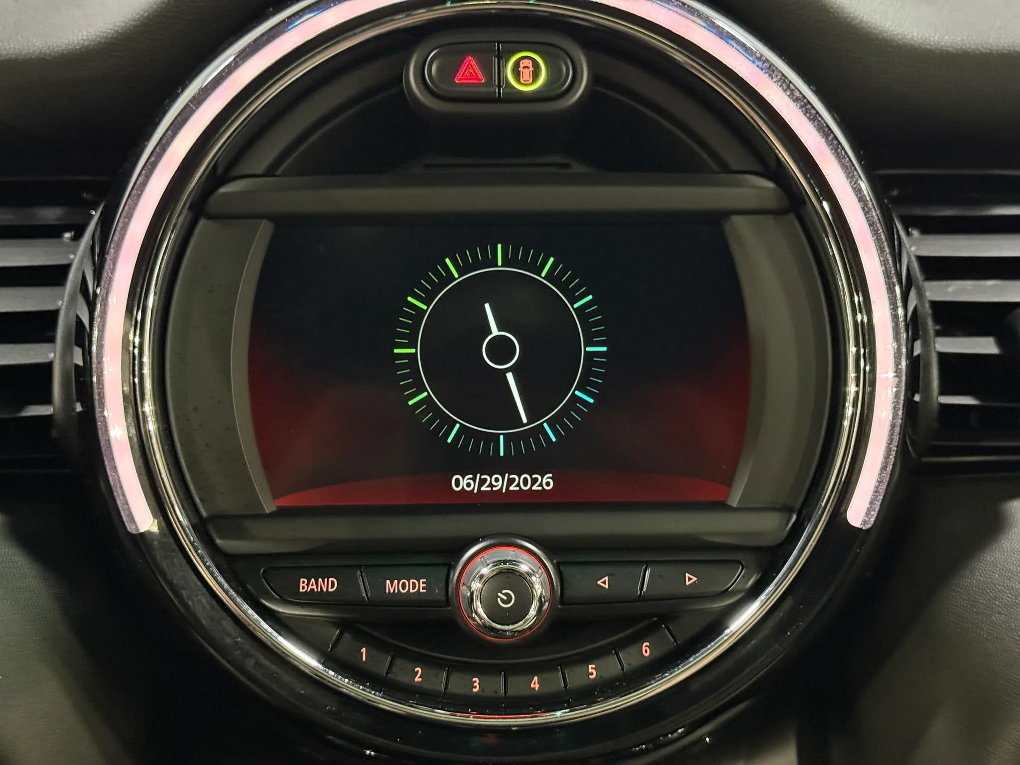 Used 2019 MINI Cooper S w/ Signature Upholstery Package FWD image 29