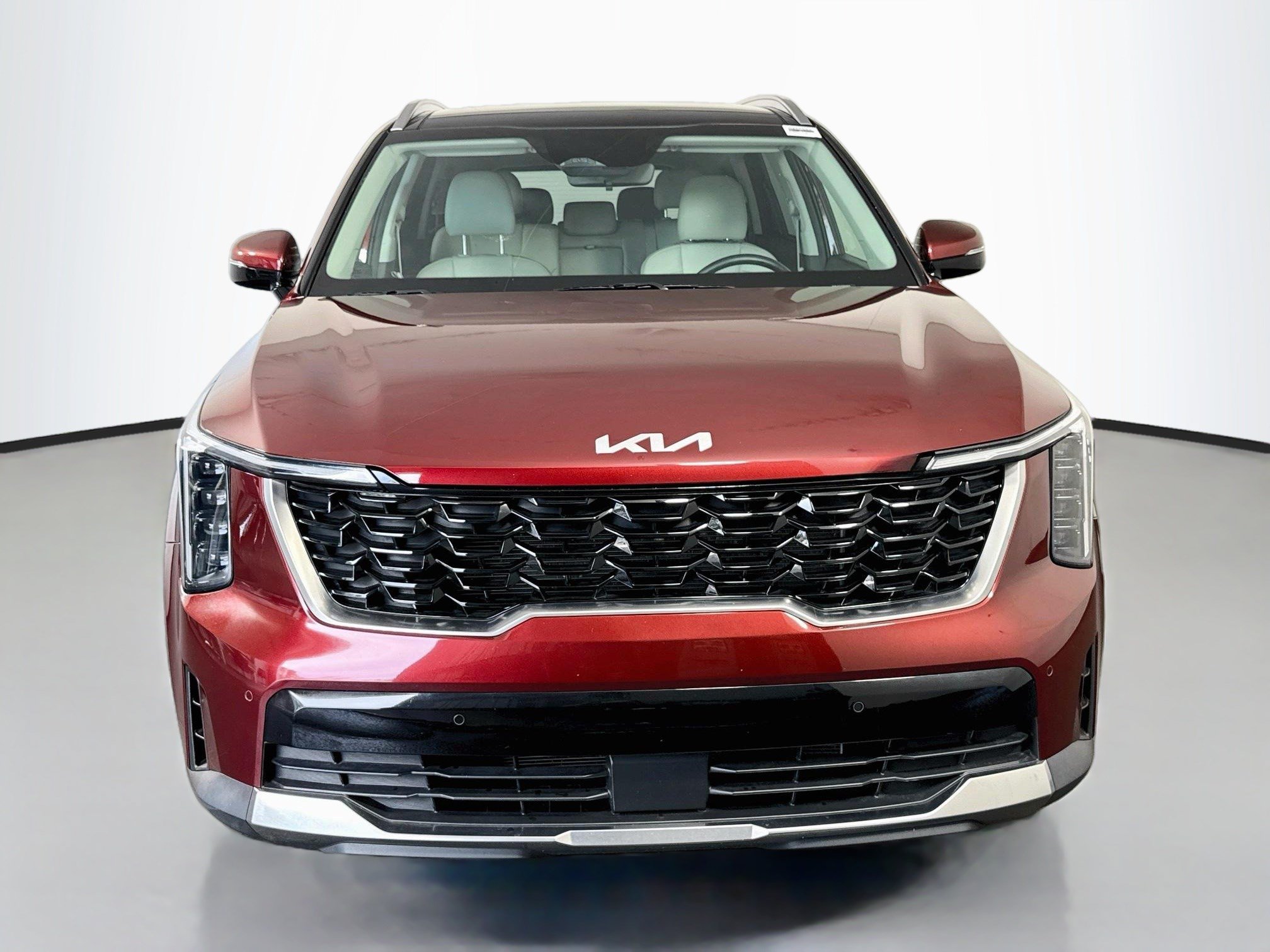 Used 2025 Kia Sorento S w/ Panoramic Sunroof Package FWD image 2