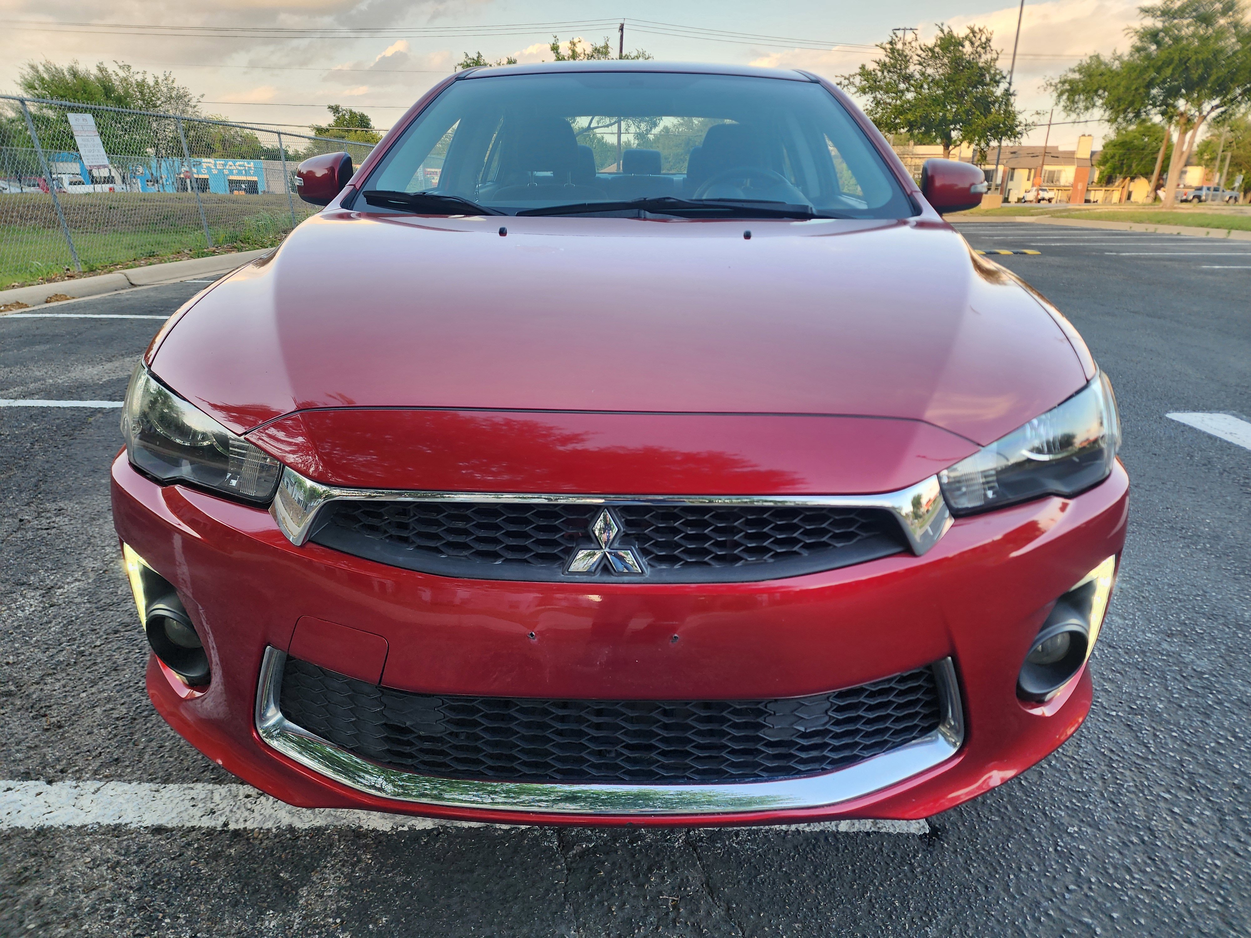 Used 2017 Mitsubishi Lancer ES FWD image 2
