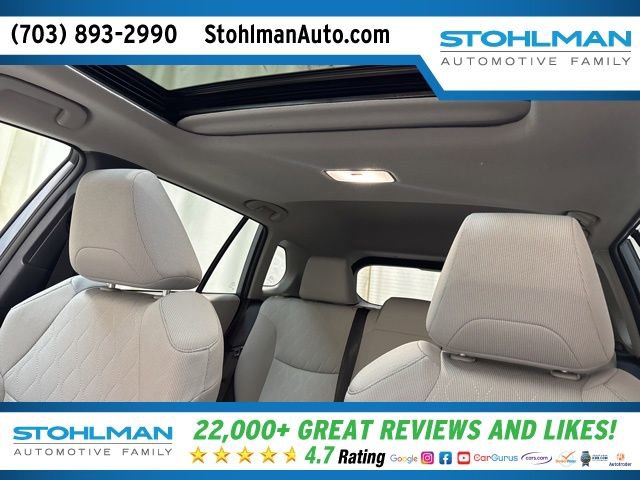 Used 2024 Toyota Corolla Cross LE image 27