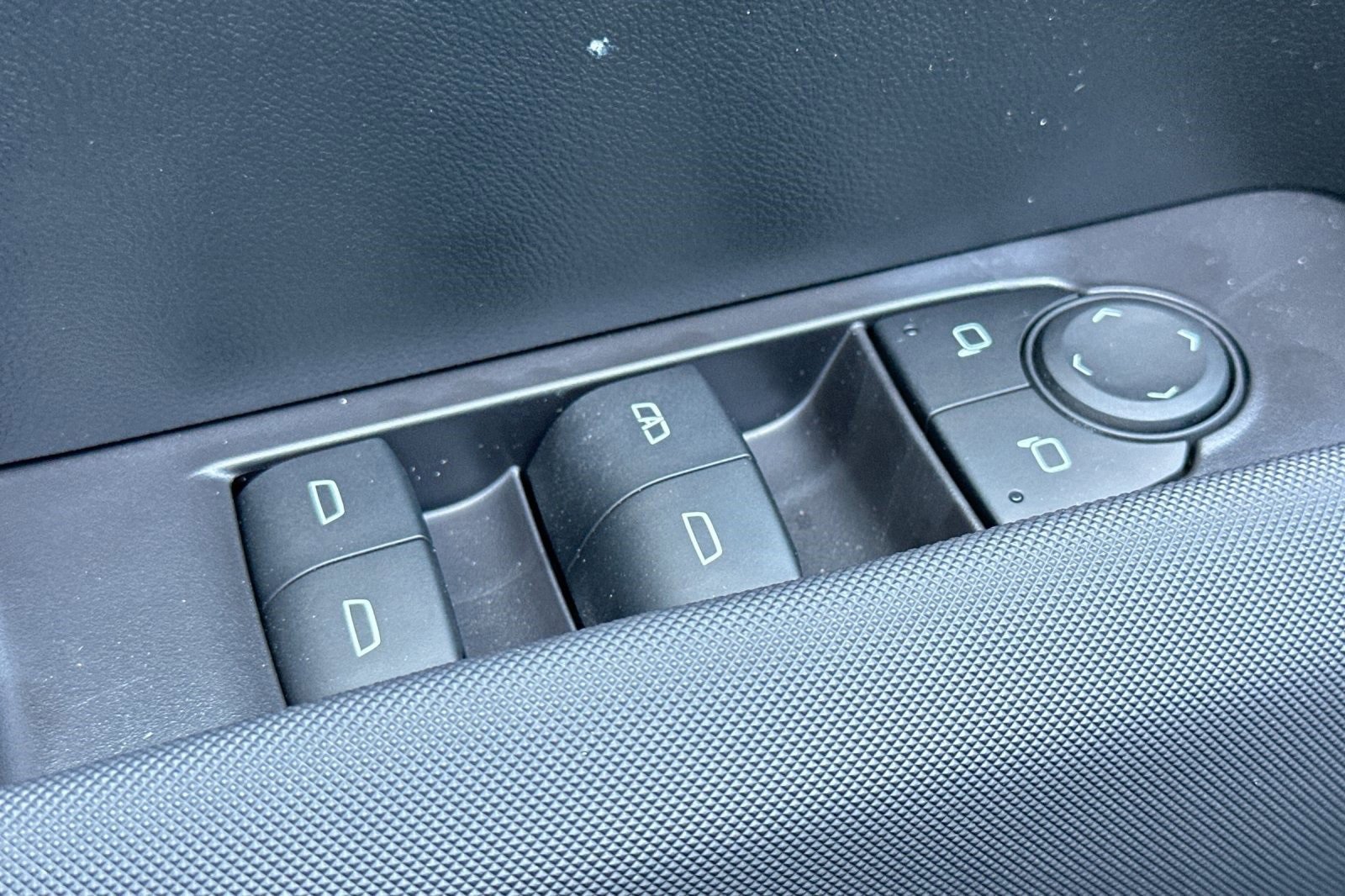 New 2025 Chevrolet Colorado Z71 w/ Technology Package image 12