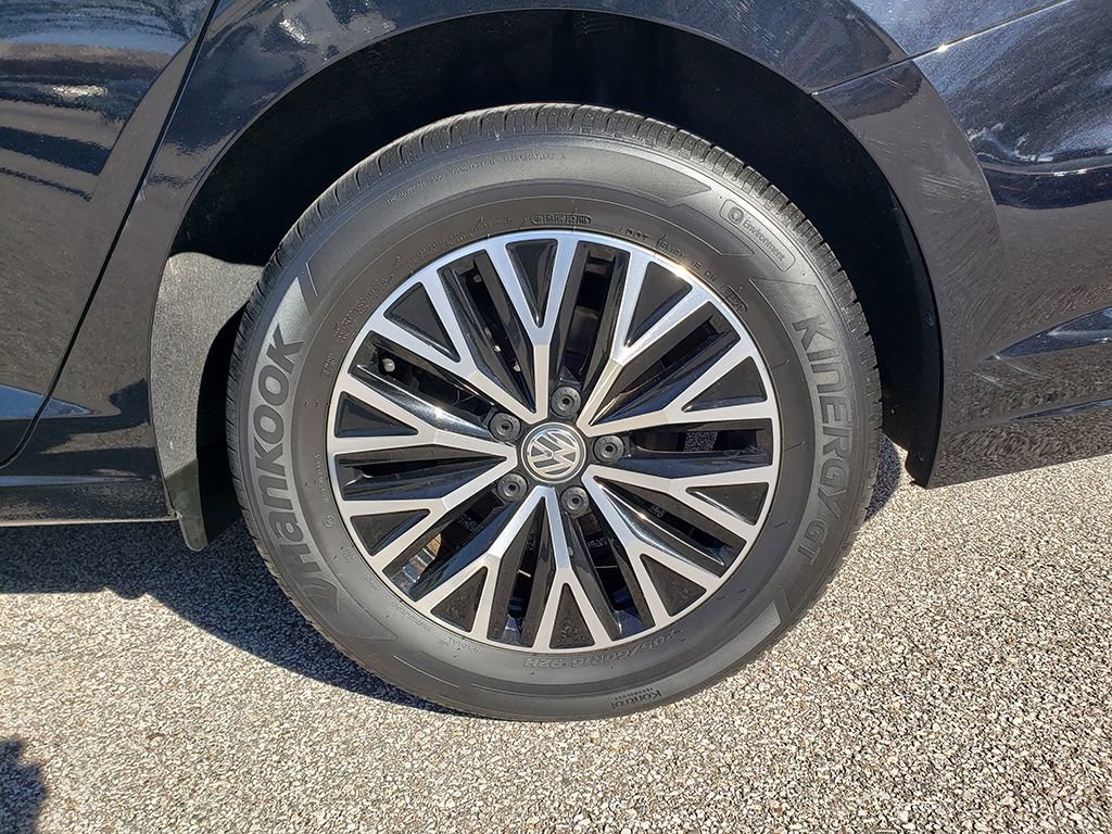 Used 2021 Volkswagen Jetta S w/ Driver Assistance Package image 15