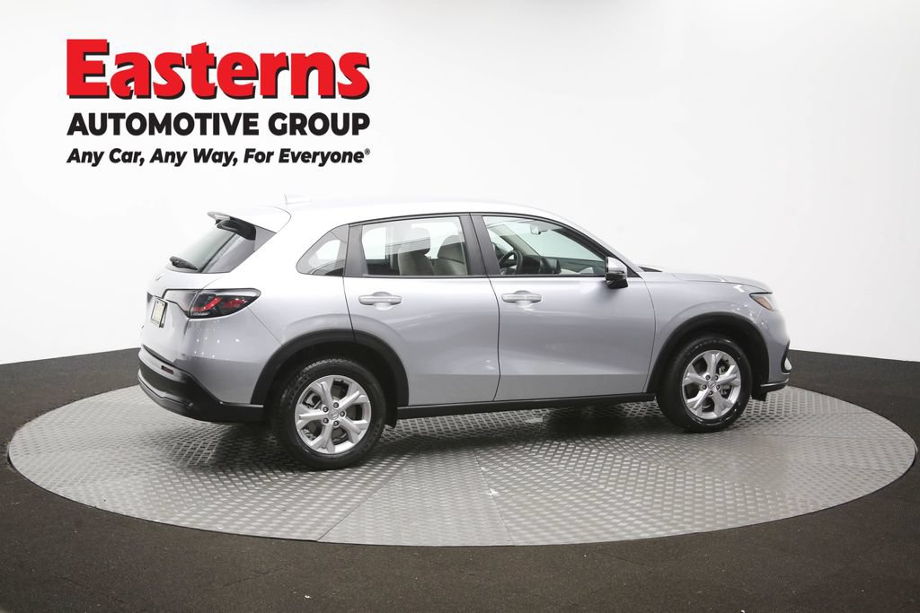Used 2025 Honda HR-V LX image 41