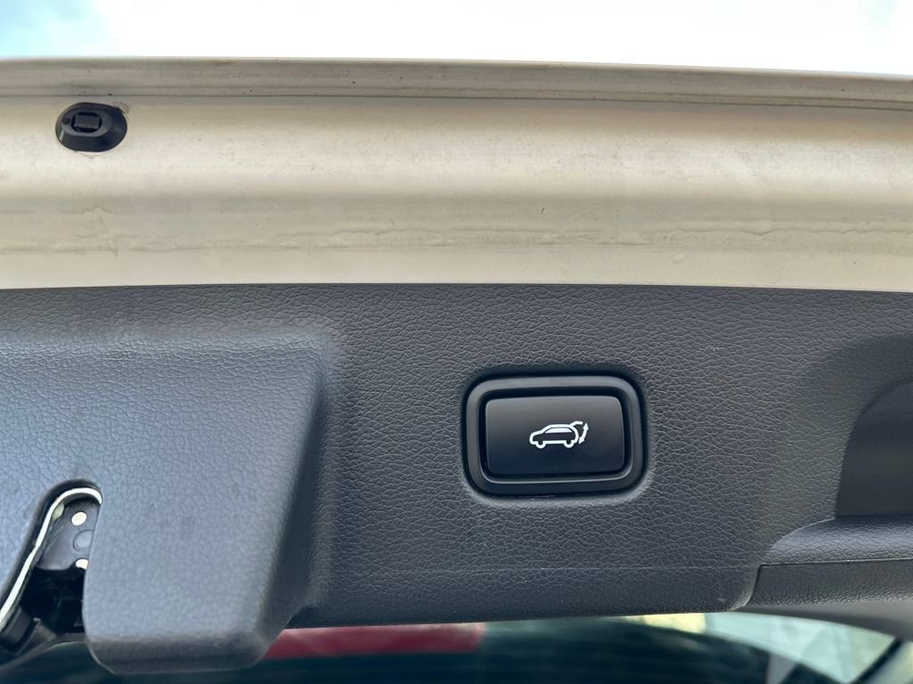 Used 2023 Hyundai Palisade SEL w/ Premium Package image 31