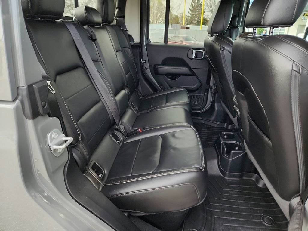 Used 2021 Jeep Gladiator Overland w/ Uconnect 4C Nav & Sound Group AWD/4WD image 26
