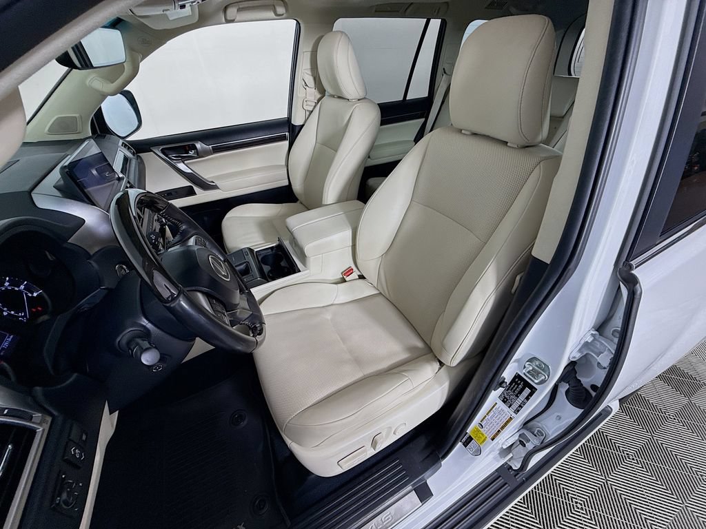 Certified 2022 Lexus GX 460 Premium w/ Premium Plus Package AWD/4WD image 22