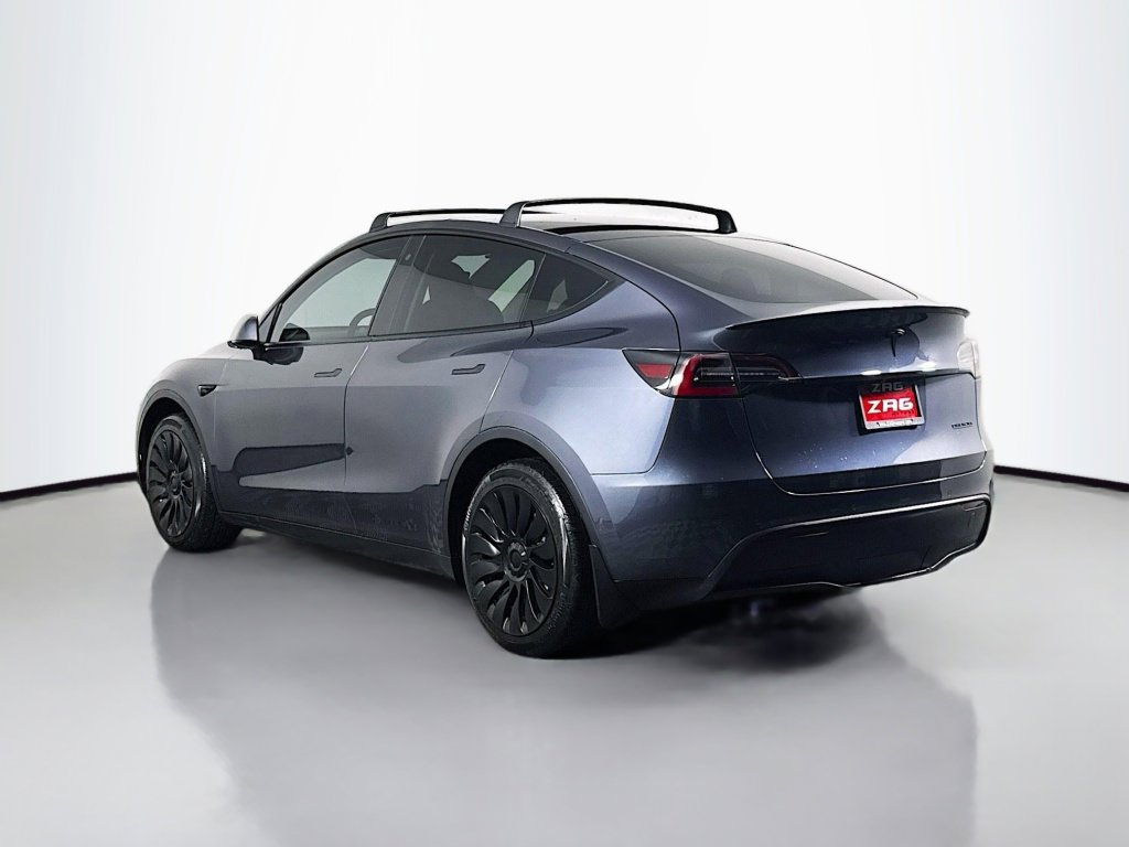 Used 2020 Tesla Model Y Long Range image 3