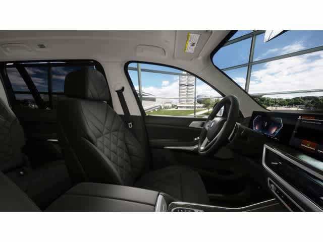 Used 2026 BMW X7 xDrive40i image 9