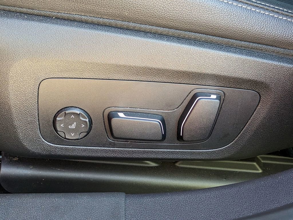 Used 2025 BMW M340i image 14