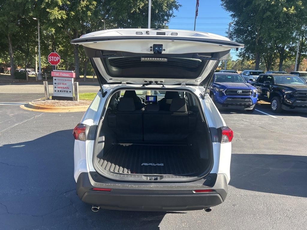 New 2025 Toyota RAV4 LE image 17