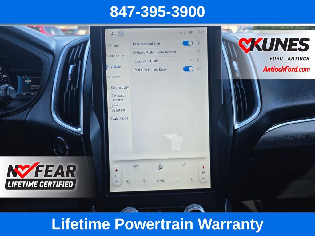 Used 2022 Ford Edge Titanium w/ Equipment Group 301A image 54
