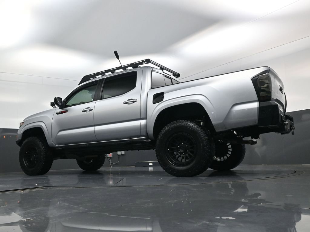 Used 2022 Toyota Tacoma SR w/ SR Convenience Package RWD image 18