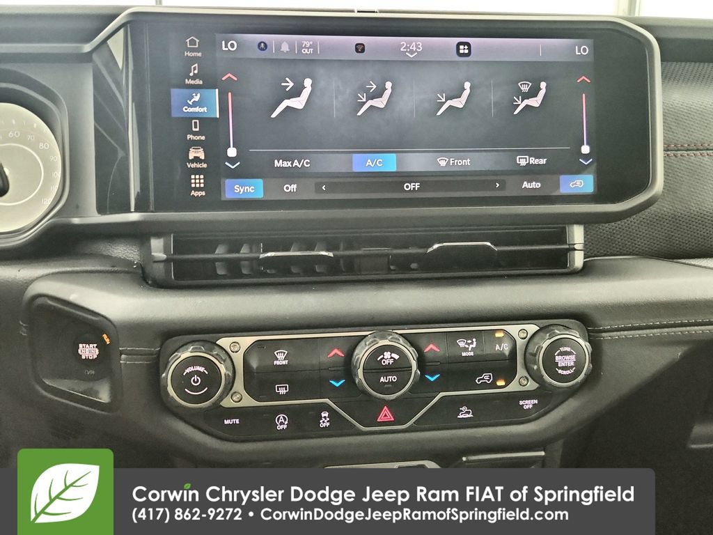 Certified 2025 Jeep Wrangler Unlimited Rubicon AWD/4WD image 26