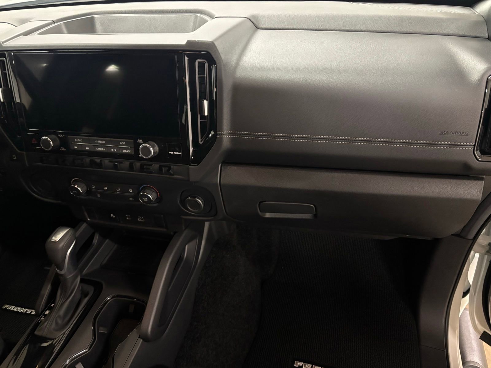 Used 2026 Nissan Frontier SV w/ Tow Package RWD image 20