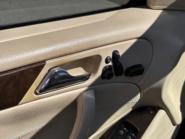 Used 2007 Mercedes-Benz C 280 Sedan image 12