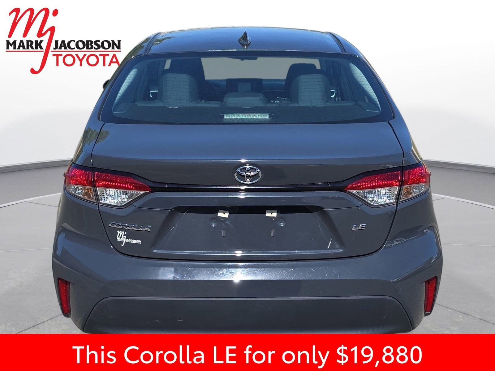 Used 2024 Toyota Corolla LE FWD image 11