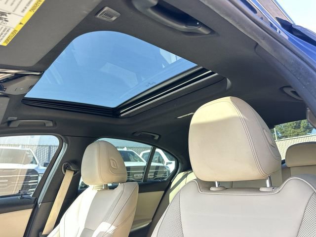 Used 2022 BMW 330i Sedan image 18