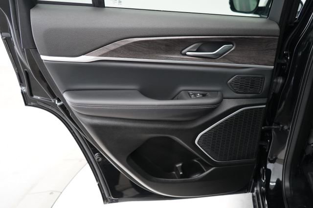 Used 2022 Jeep Grand Cherokee Limited 4xe image 52