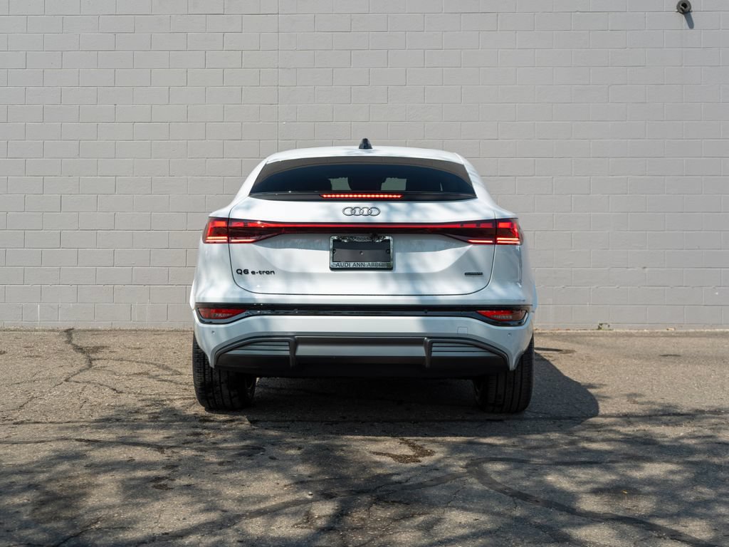 New 2027 Audi Q6 e-tron Premium AWD/4WD image 5