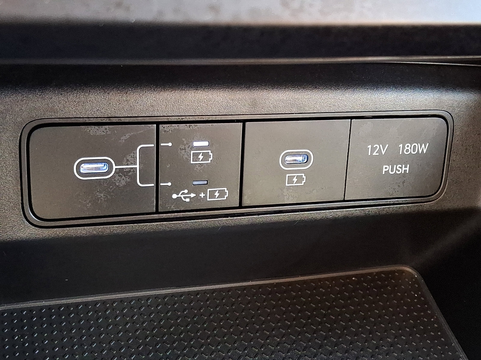 Certified 2025 Hyundai Tucson SE image 23