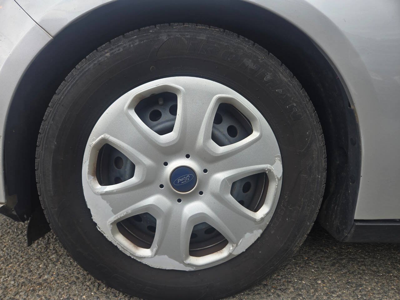 Used 2014 Ford Focus S FWD image 12