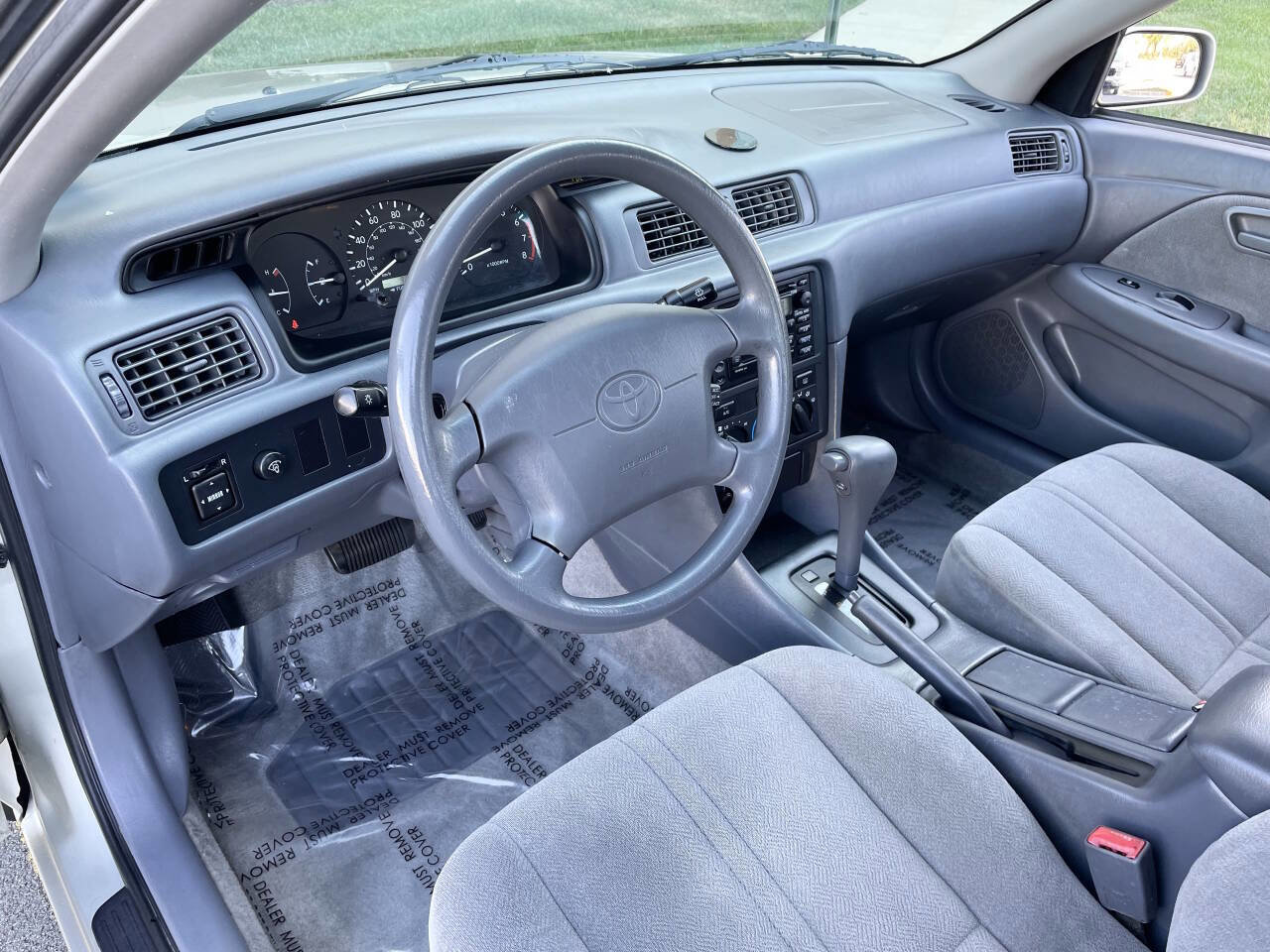 Used 2000 Toyota Camry CE image 13