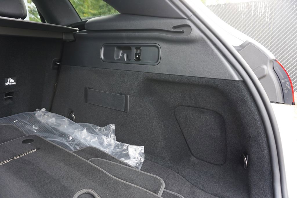 Certified 2025 Mercedes-Benz GLC 300 GLC 300 image 70