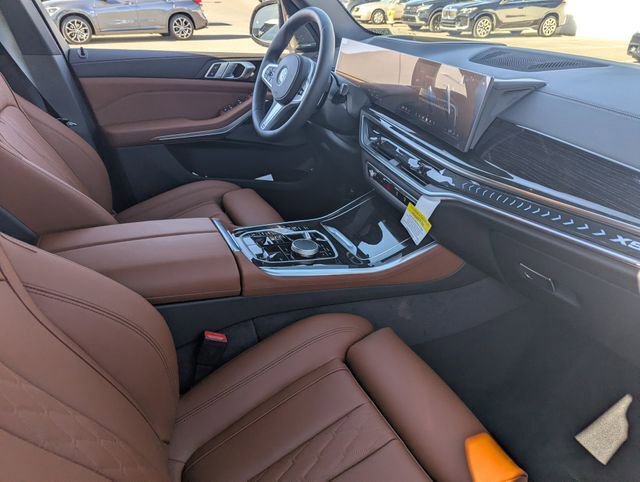 New 2026 BMW X5 xDrive50e w/ M Sport Package AWD/4WD image 13