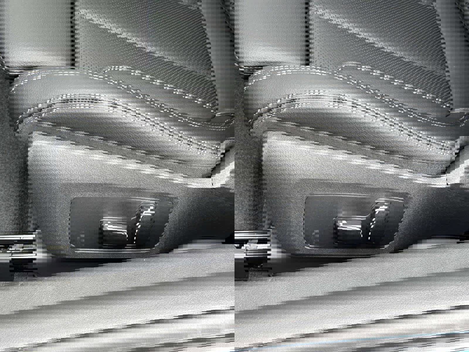 New 2026 BMW M240i Coupe w/ Premium Package image 13