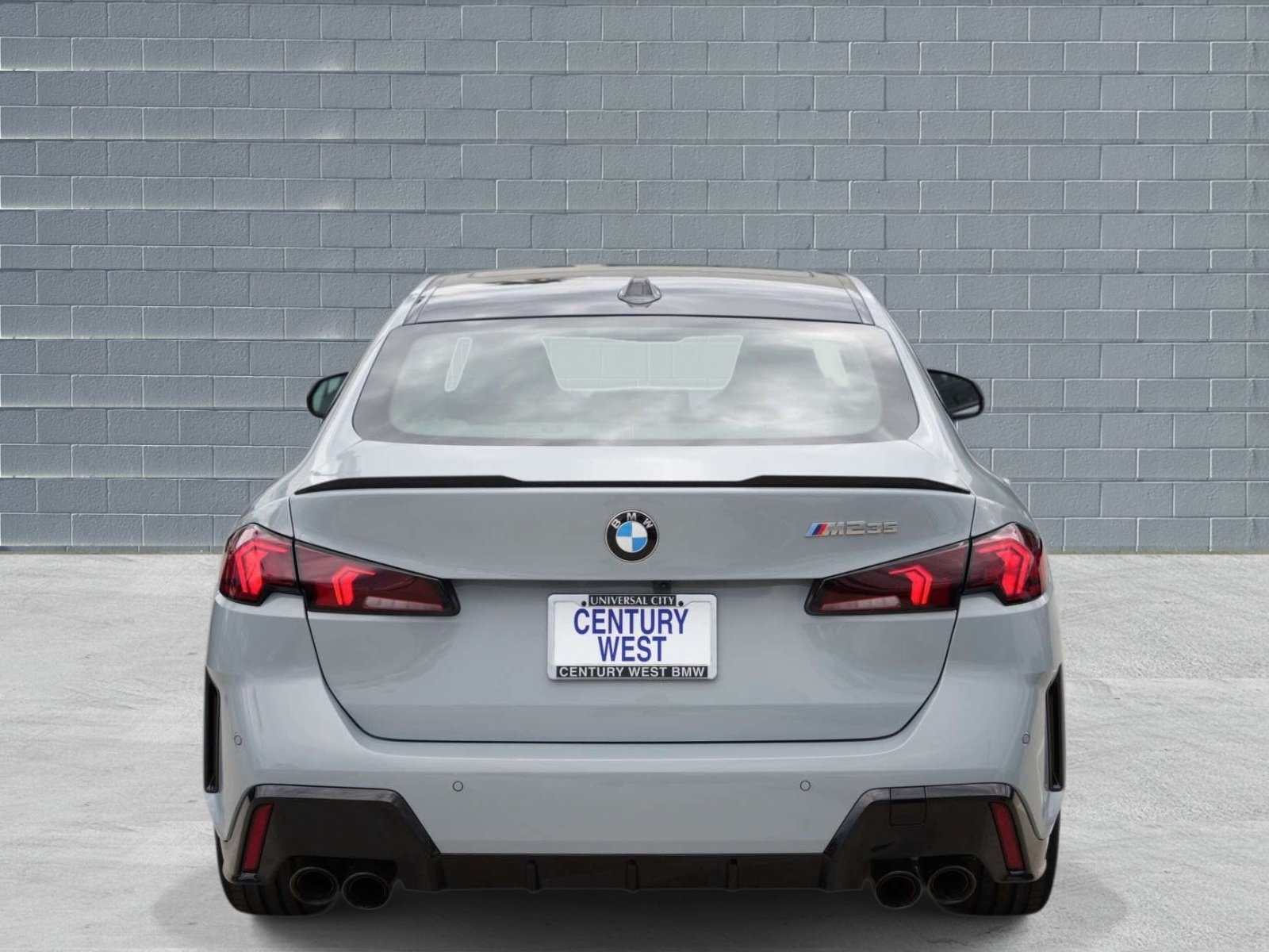 Used 2025 BMW M235i xDrive AWD/4WD image 4