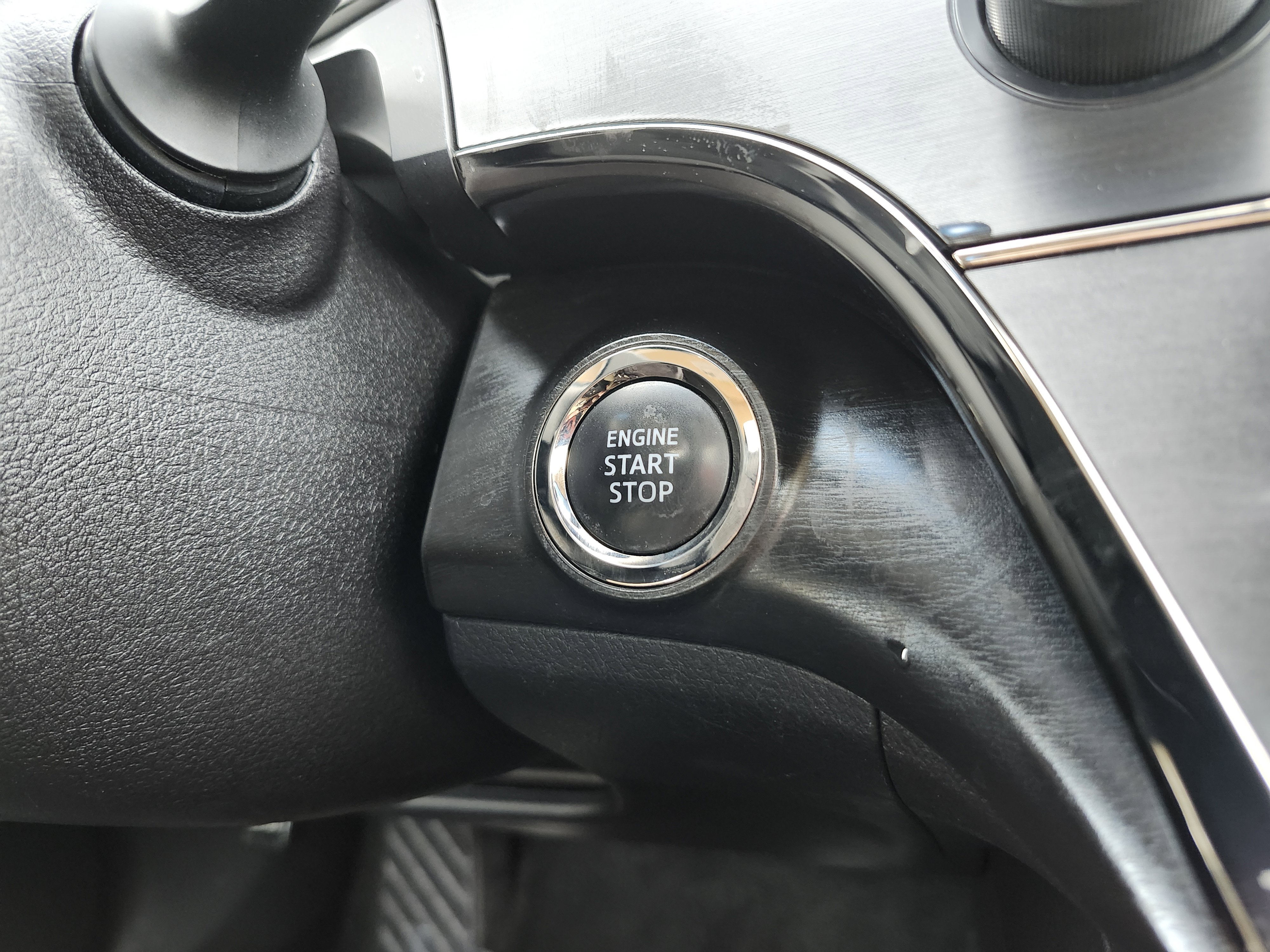 Used 2018 Toyota Avalon XLE Premium w/ Protection Package image 8