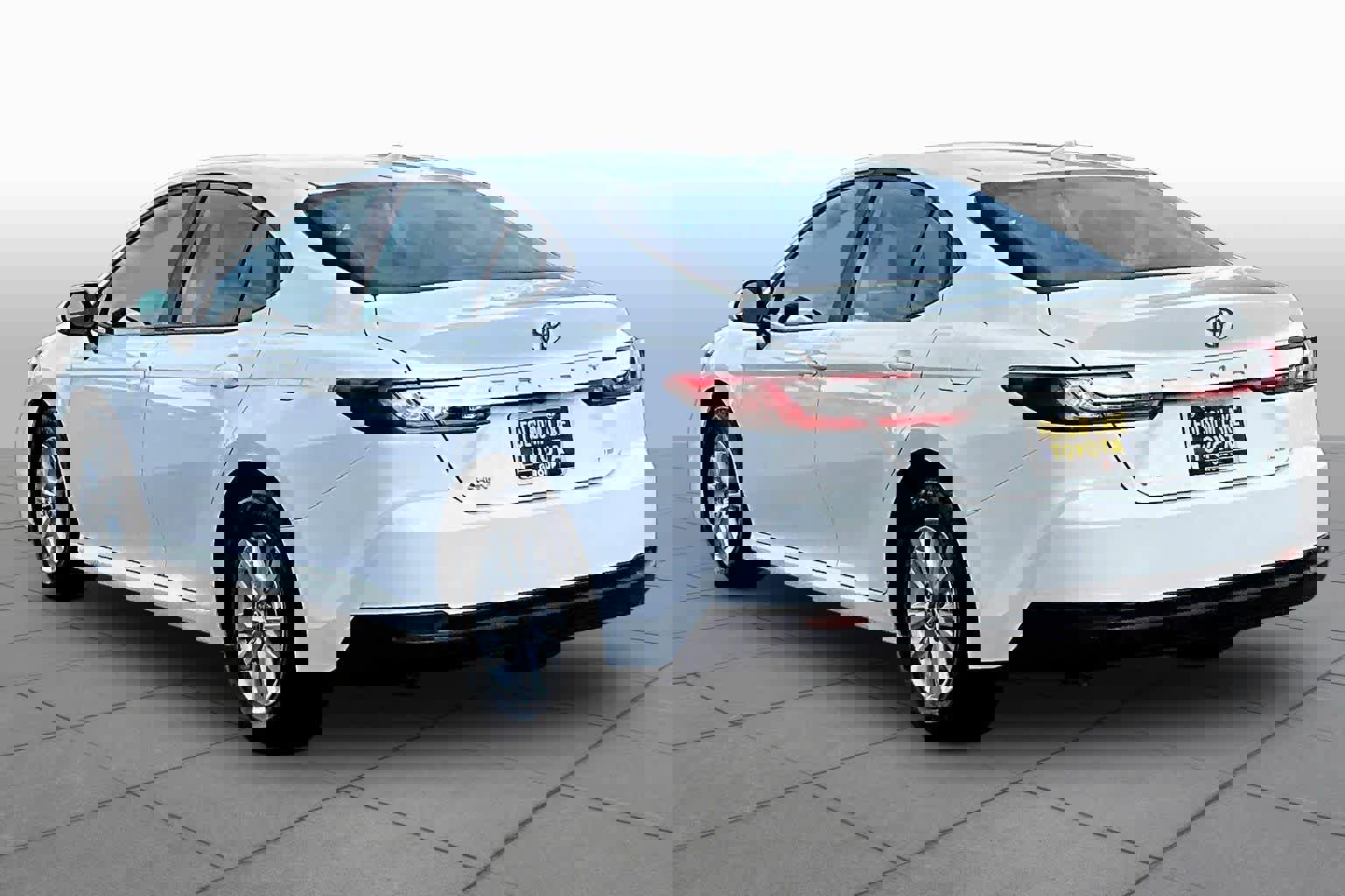 Certified 2025 Toyota Camry LE image 11