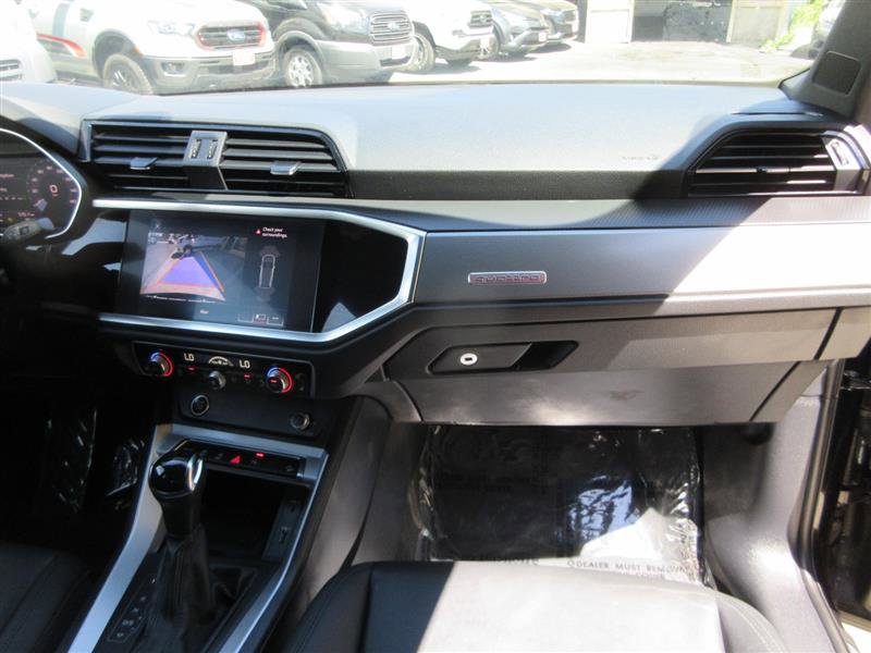 Used 2021 Audi Q3 2.0T Premium Plus w/ Premium Plus Package AWD/4WD image 31
