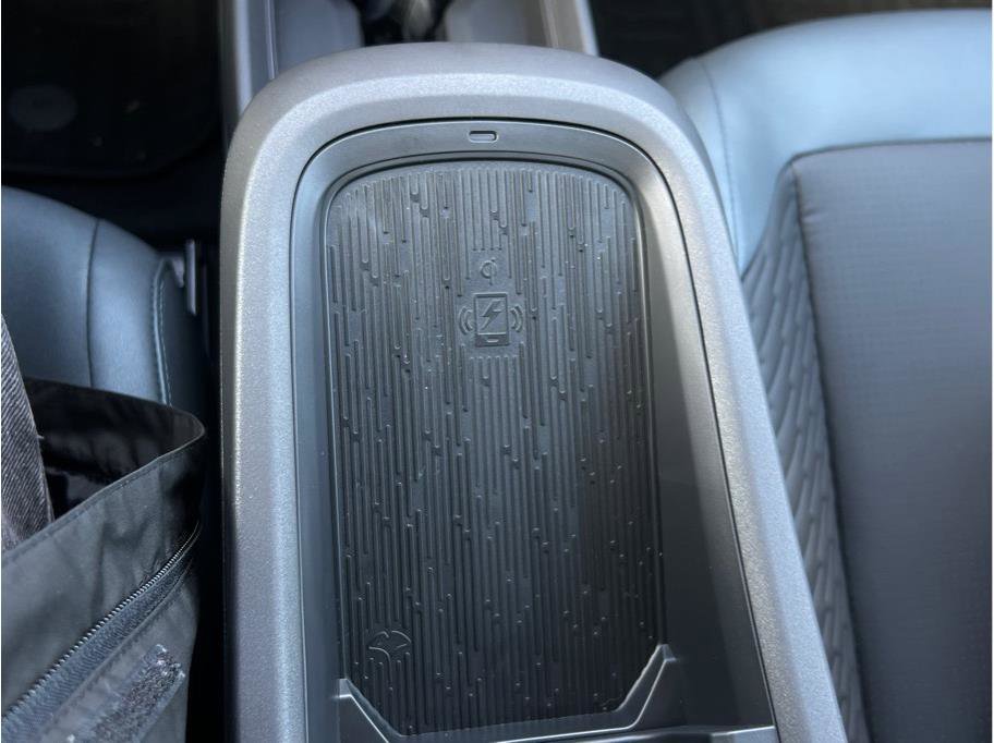 New 2026 Nissan Leaf Platinum+ w/ Cargo Package (Platinum+) image 15