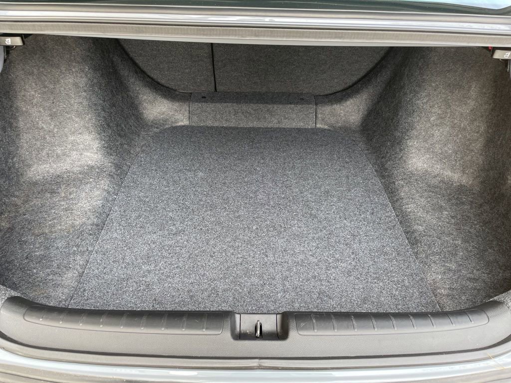 Certified 2021 Honda Accord Touring image 19