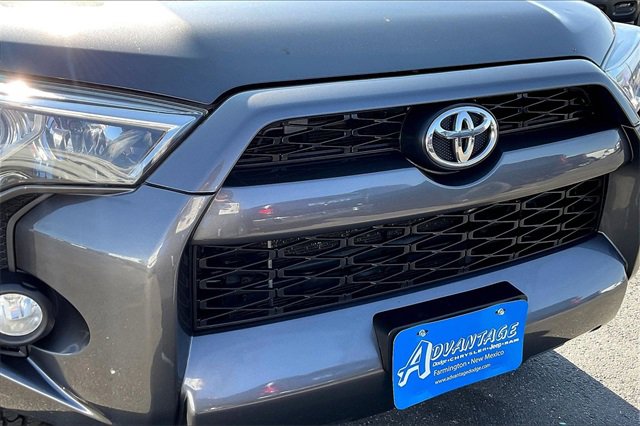 Used 2018 Toyota 4Runner SR5 Premium image 30