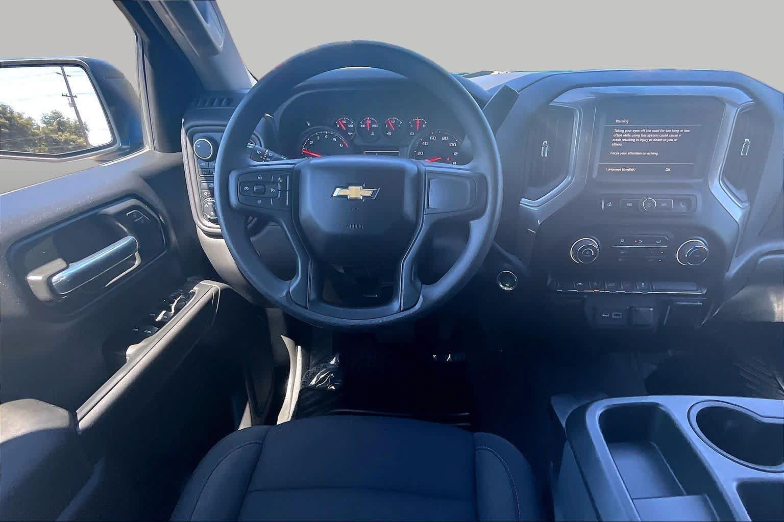 Used 2023 Chevrolet Silverado 1500 Custom AWD/4WD image 5