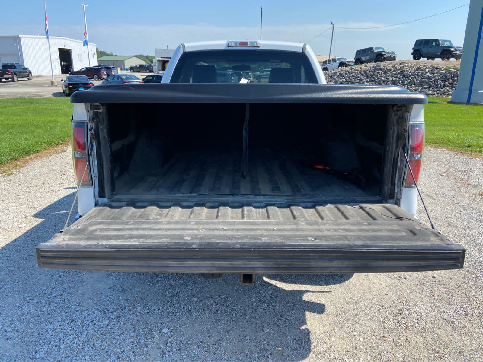 Used 2014 Ford F150 FX4 w/ FX Appearance Package AWD/4WD image 5