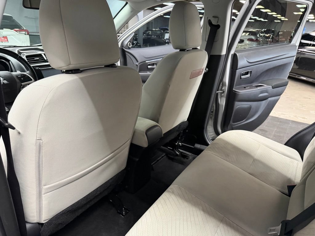 Used 2015 Mitsubishi Outlander Sport GT AWD/4WD image 36