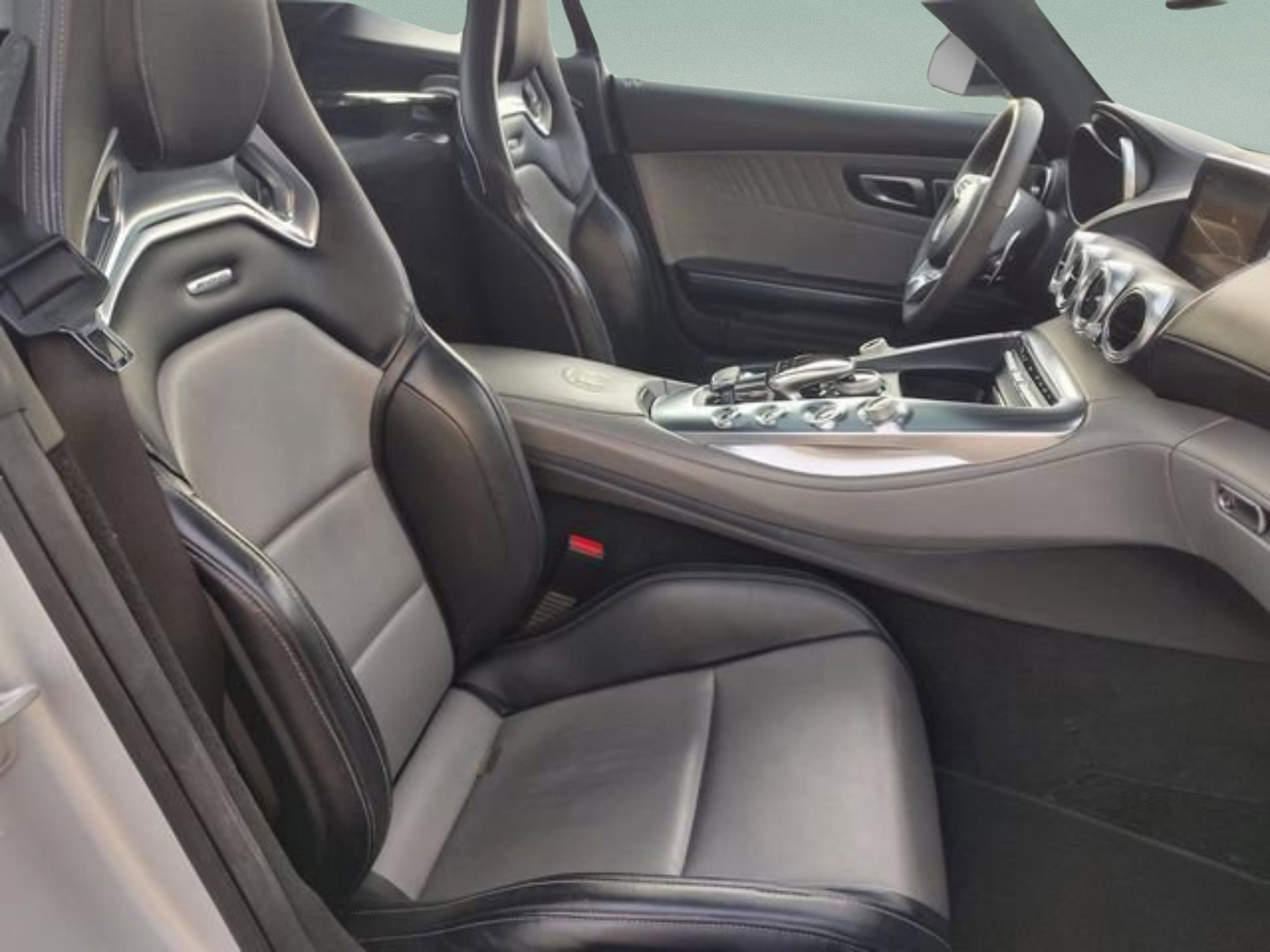 Used 2016 Mercedes-Benz AMG GT S image 32