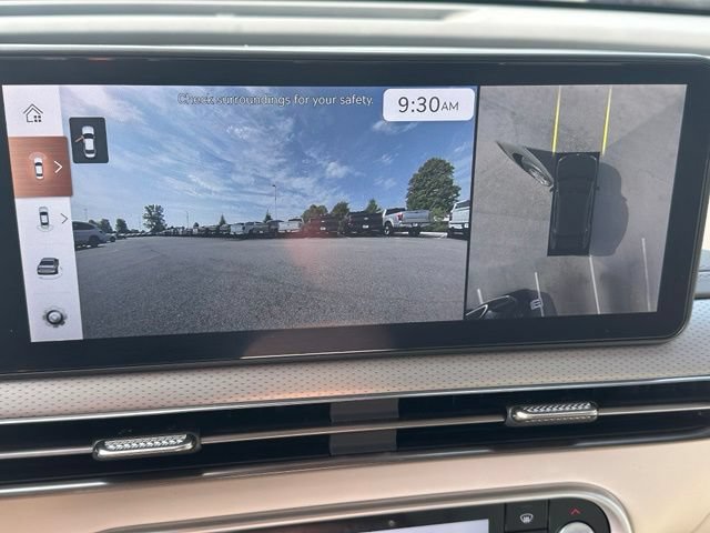 Used 2025 Genesis GV60 Advanced AWD/4WD image 31