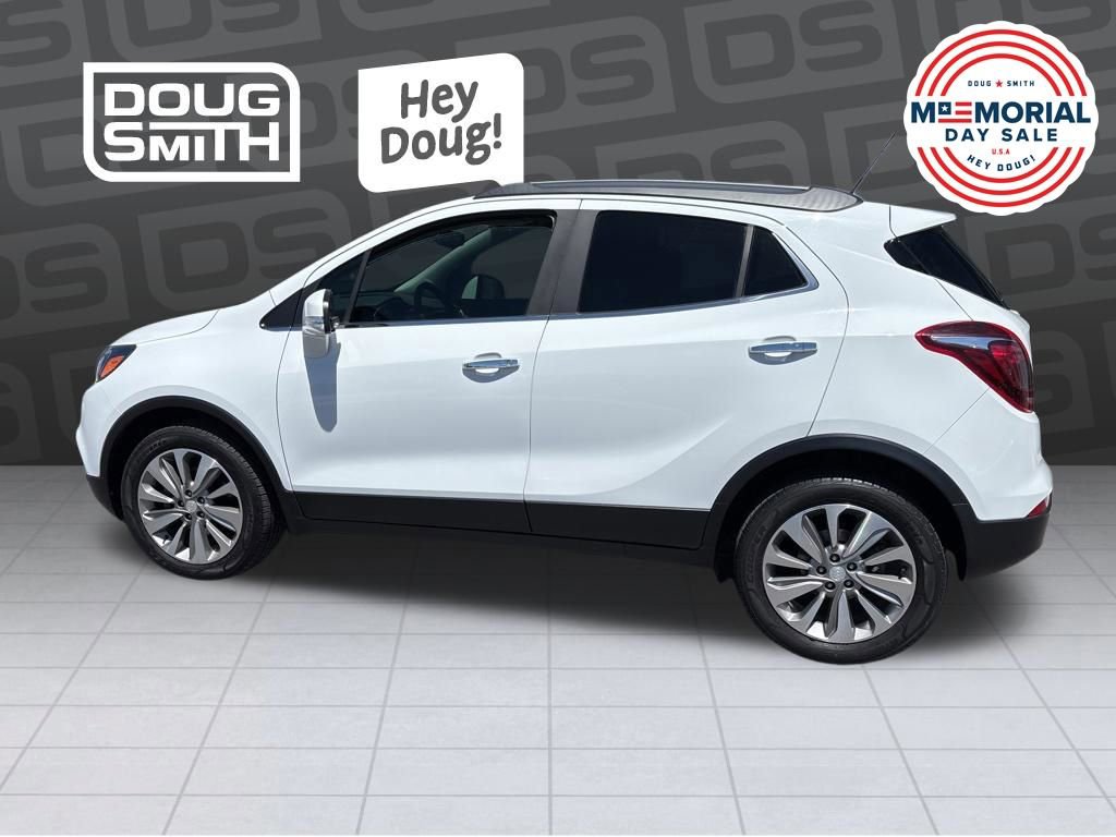 Used 2019 Buick Encore Preferred AWD/4WD image 2